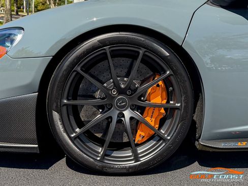 Used 2016 McLaren 675LT image 42