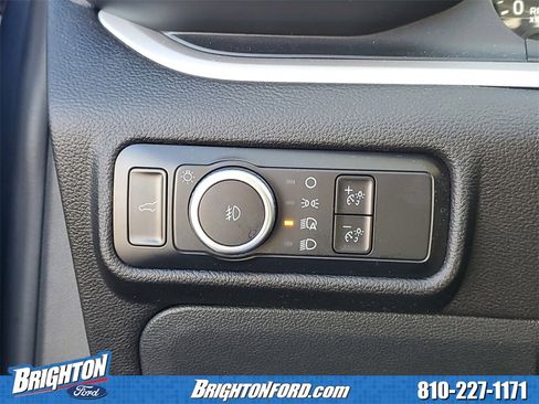 Used 2023 Ford Explorer XLT w/ Equipment Group 202A image 17