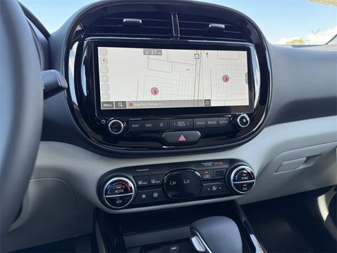 New 2025 Kia Soul EX image 23