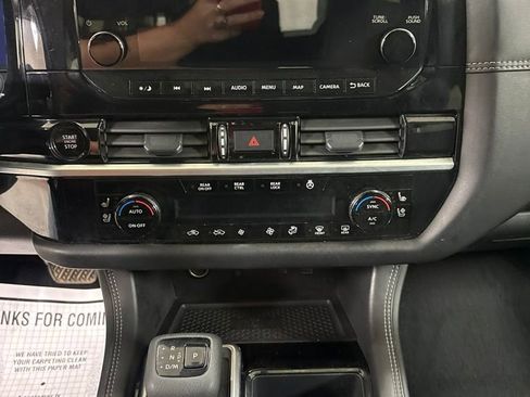 Used 2025 Nissan Pathfinder Platinum w/ Cargo Package FWD image 14