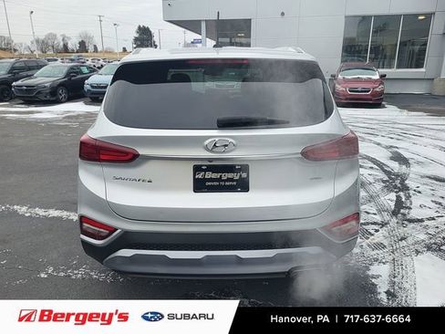 Used 2019 Hyundai Santa Fe SE image 4