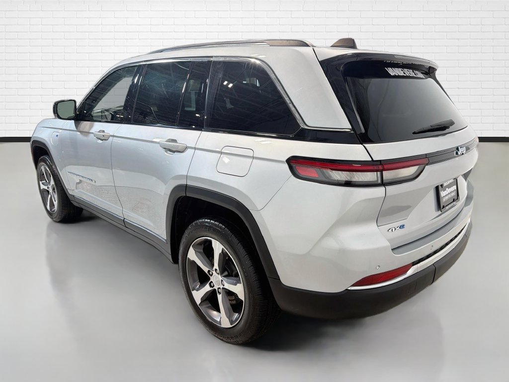 Used 2022 Jeep Grand Cherokee Limited 4xe AWD/4WD image 7