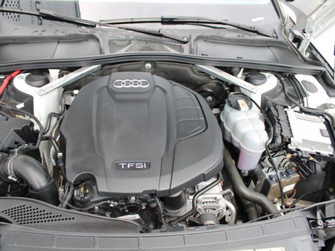 Used 2019 Audi A4 2.0T Premium FWD image 34