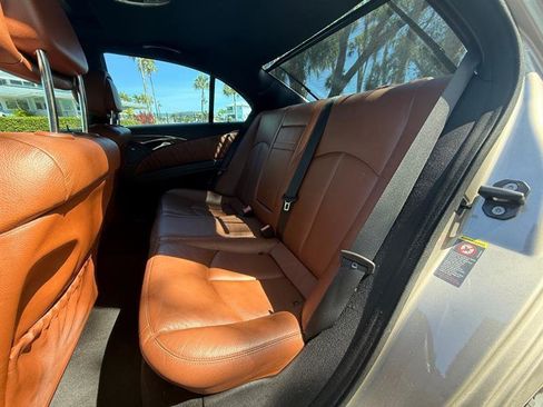 Used 2008 Mercedes-Benz E 350 Luxury image 13