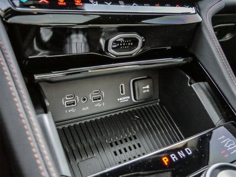 New 2026 Jeep Grand Cherokee Summit image 33