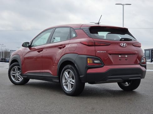 Used 2019 Hyundai Kona SE w/ Cargo Package image 12