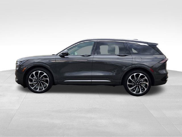 Certified 2024 Lincoln Nautilus Black Label AWD/4WD image 6