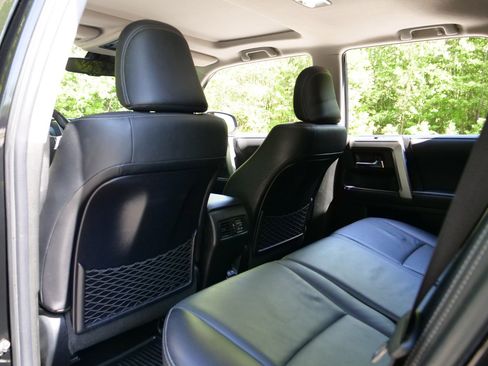 Used 2023 Toyota 4Runner Limited AWD/4WD image 27