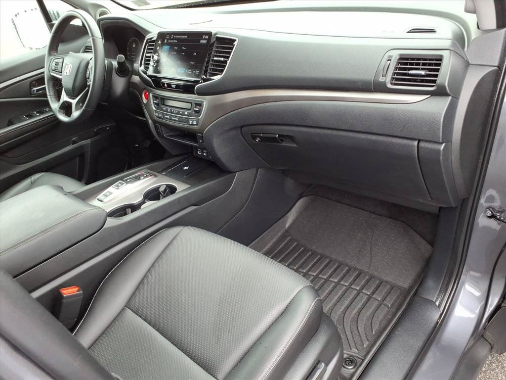 Used 2025 Honda Ridgeline RTL image 19