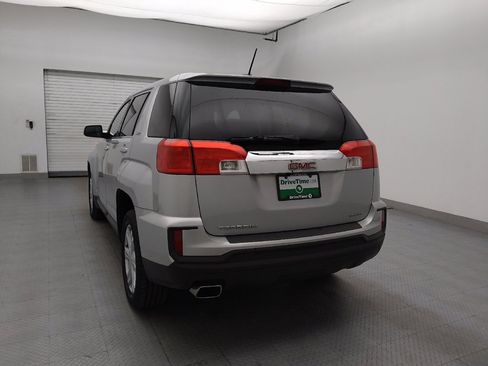 Used 2017 GMC Terrain SLE image 6