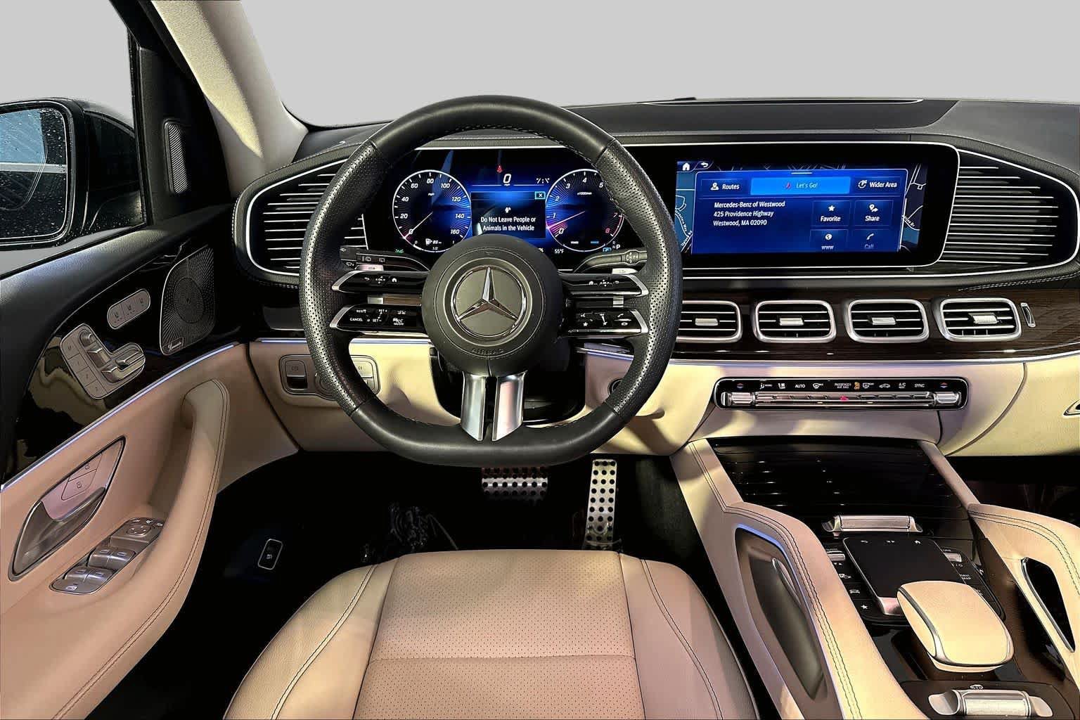 Used 2024 Mercedes-Benz GLS 450 4MATIC image 6