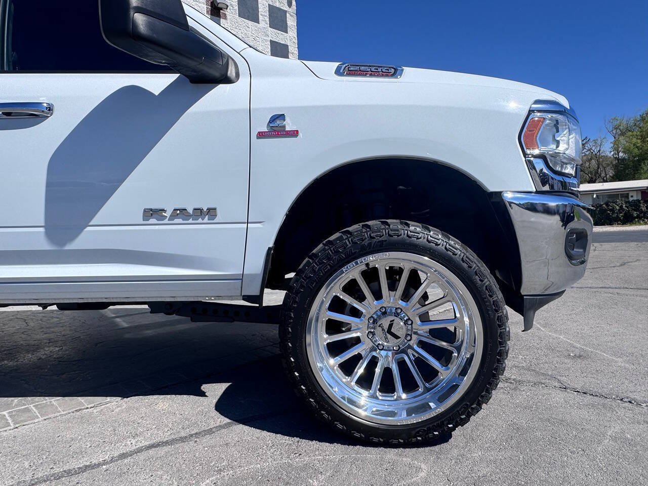 Used 2023 RAM 2500 Big Horn w/ Cold Weather Group AWD/4WD image 8