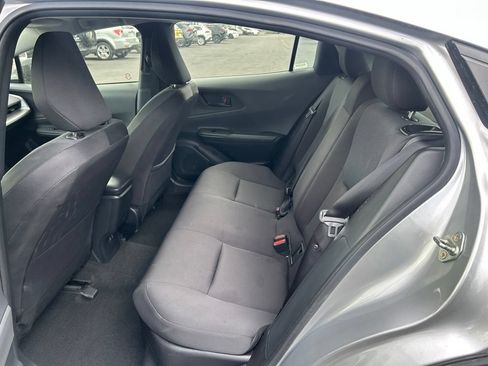 Used 2025 Toyota Prius LE FWD image 16