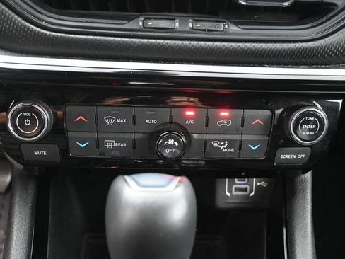 Used 2023 Jeep Compass Trailhawk AWD/4WD image 25