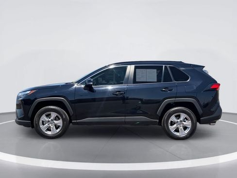 Used 2025 Toyota RAV4 XLE FWD image 3