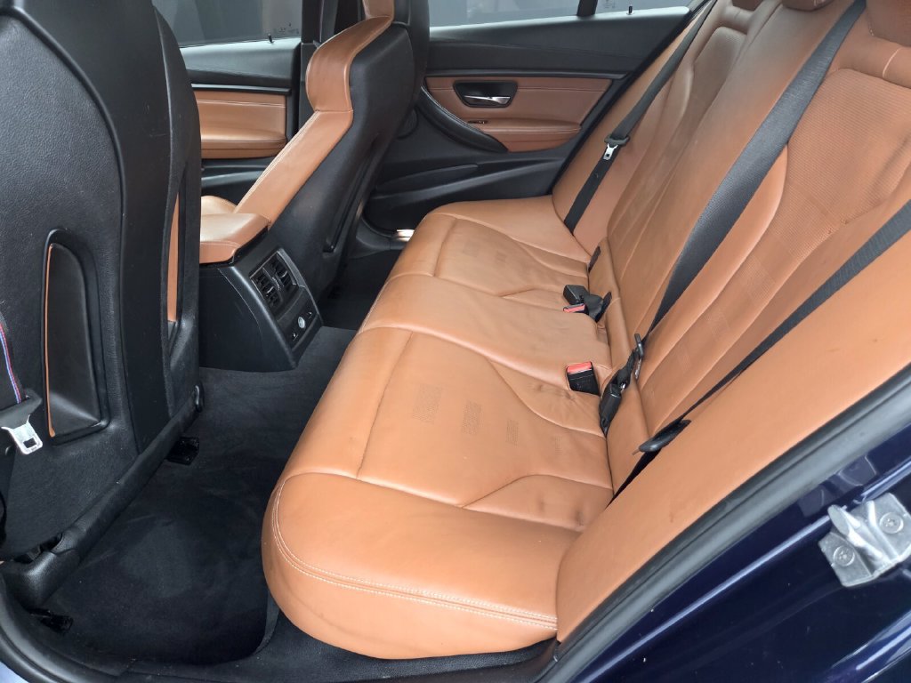 Used 2017 BMW M3 RWD image 23