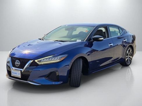 Used 2023 Nissan Maxima SV w/ Floor Mat Group FWD image 8