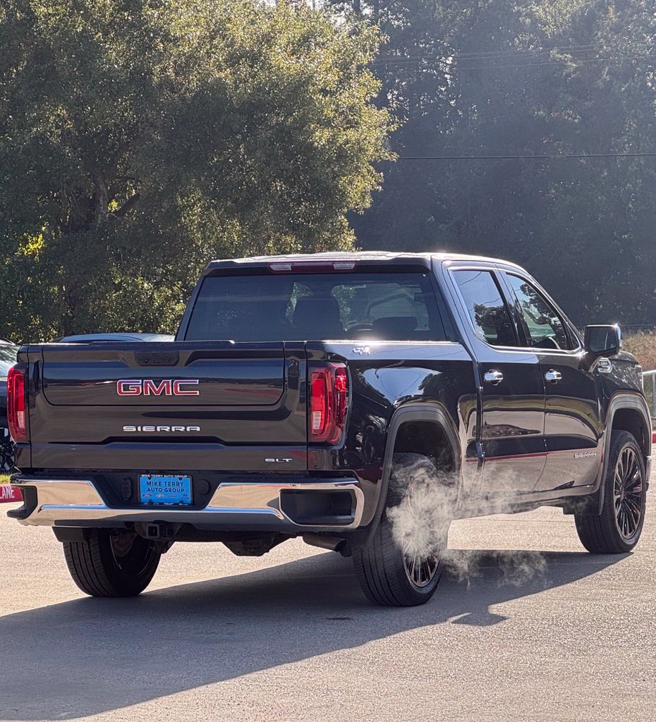 Used 2025 GMC Sierra 1500 SLT AWD/4WD image 16