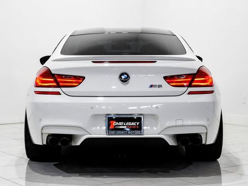 Used 2017 BMW M6 Coupe image 8