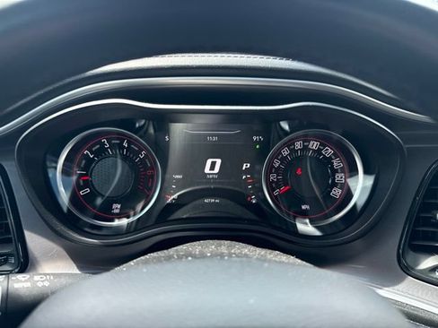 Used 2022 Dodge Challenger R/T Scat Pack RWD image 11