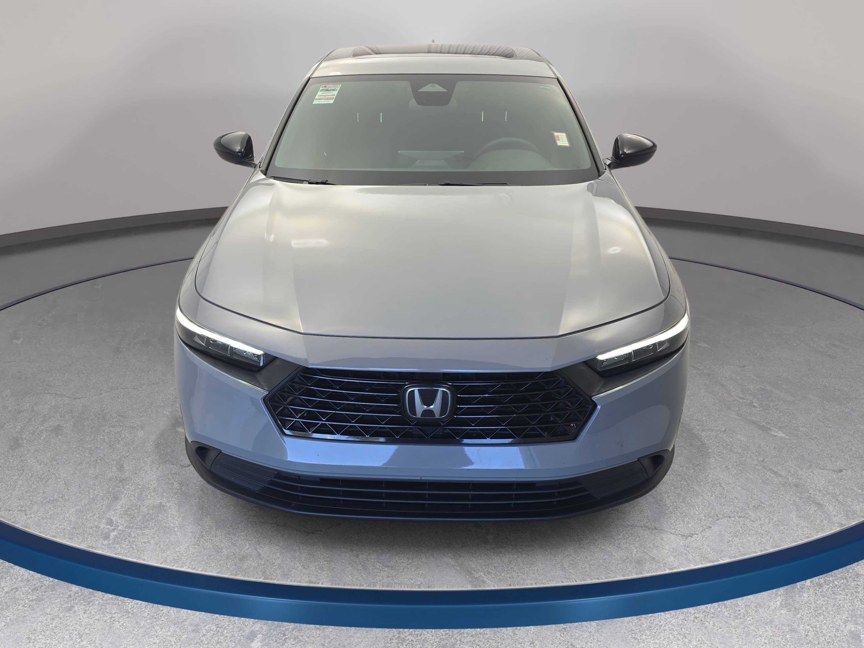 Used 2024 Honda Accord Sport image 2