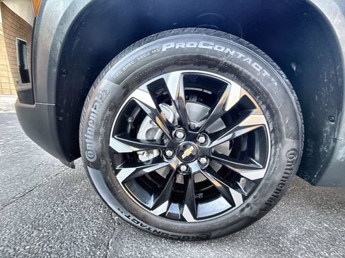 Used 2023 Chevrolet TrailBlazer LT FWD image 31