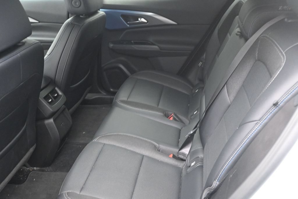 Used 2025 Chevrolet Equinox EV LT w/ Convenience Package FWD image 14