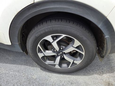 Used 2021 Kia Sportage LX FWD image 5