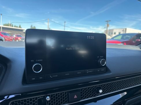 Used 2023 Honda Civic Sport image 14
