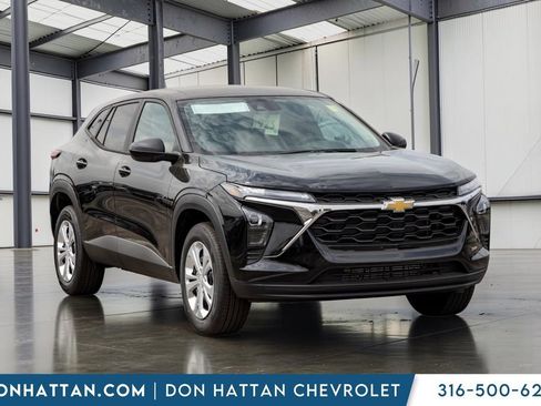 New 2026 Chevrolet Trax LS FWD image 25