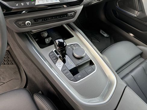 Certified 2025 BMW Z4 M40i w/ Premium Package image 15