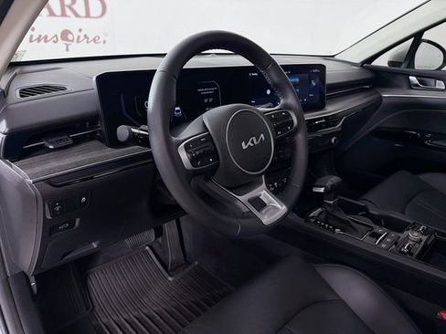 Used 2025 Kia K5 EX FWD image 11