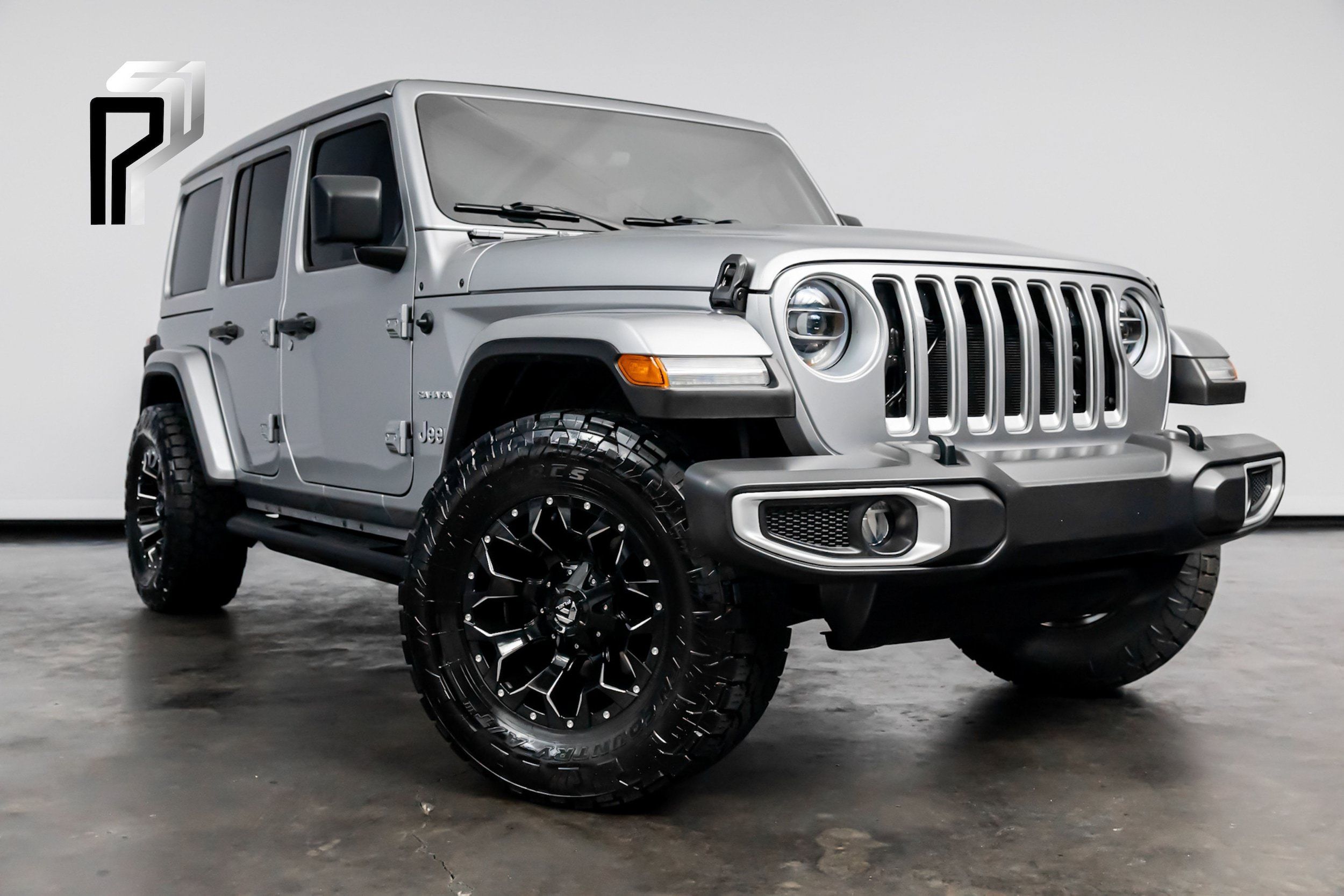 Used 2021 Jeep Wrangler Unlimited Sahara AWD/4WD image 1