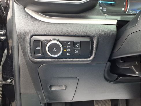 Used 2023 Ford Explorer XLT w/ Equipment Group 202A image 17