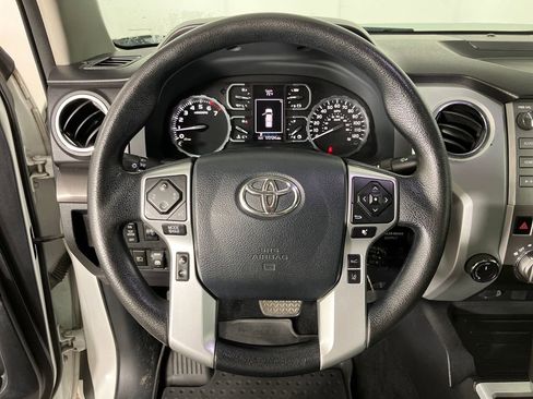 Used 2018 Toyota Tundra SR5 image 15