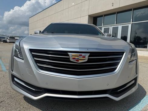 Used 2018 Cadillac CT6 3.6 AWD image 13