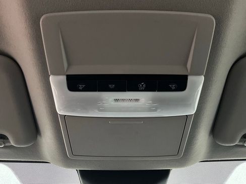 Used 2025 Nissan Sentra S image 15