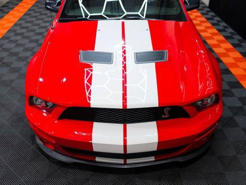 Used 2009 Ford Mustang Shelby GT500 RWD image 9