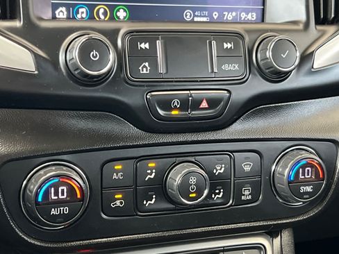 Used 2022 GMC Terrain SLT FWD image 22