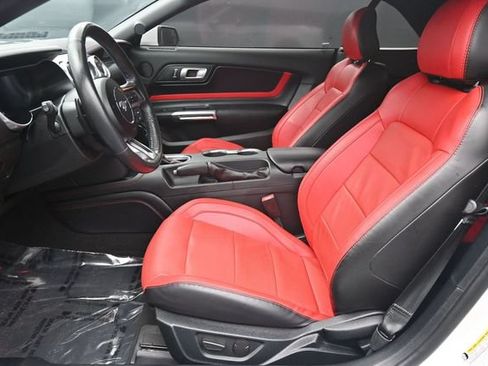 Used 2022 Ford Mustang GT Premium w/ GT Performance Package RWD image 12