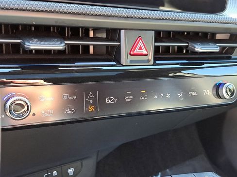 Used 2025 Kia EV6 GT-Line image 24