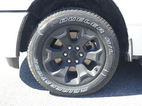 New 2026 RAM 1500 Express AWD/4WD image 10