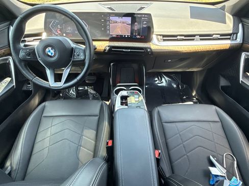 Used 2025 BMW X1 xDrive28i w/ Convenience Package AWD/4WD image 18