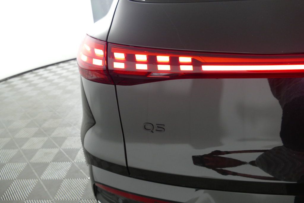 Certified 2025 Audi Q5 Premium w/ Convenience Package AWD/4WD image 34
