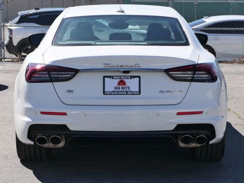 Used 2024 Maserati Quattroporte Modena Ultima Q4 AWD/4WD image 6