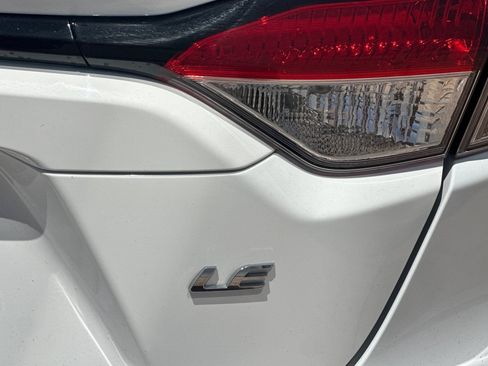 Certified 2024 Toyota Corolla LE FWD image 32