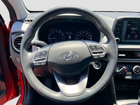 Used 2020 Hyundai Kona SEL FWD image 11