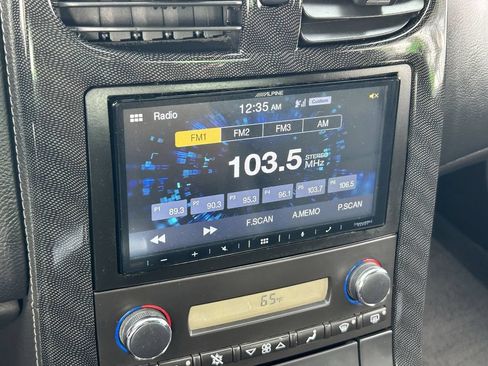 Used 2012 Chevrolet Corvette Convertible w/ 2LT Preferred Equipment Group RWD image 27