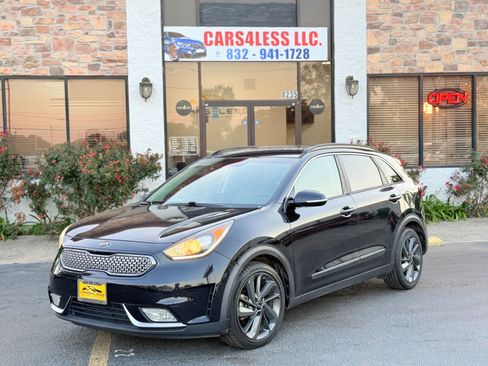 Used 2017 Kia Niro FWD image 5