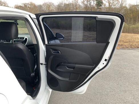 Used 2020 Chevrolet Sonic Premier image 31